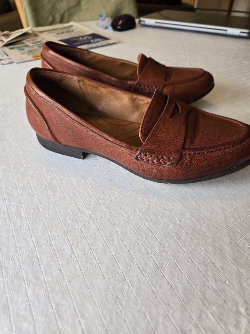Clarks Indigo Cognac Loafers 9M